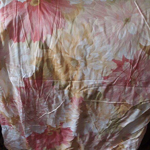 Gorgeous Linen Source Daisy King 100% Cotton Duvet Cover $365. NO SHAMS - Picture 3 of 16